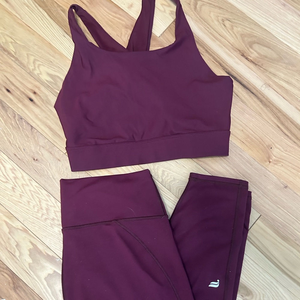Fabletics Burgundy Leggings and Top Set